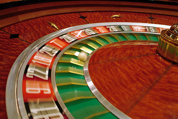 aia365 Number Table interface showing Aviator crash game and number-prediction options